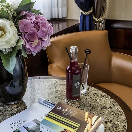 Отель Sofitel Bellecour 5*