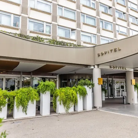Sofitel Bellecour Отель